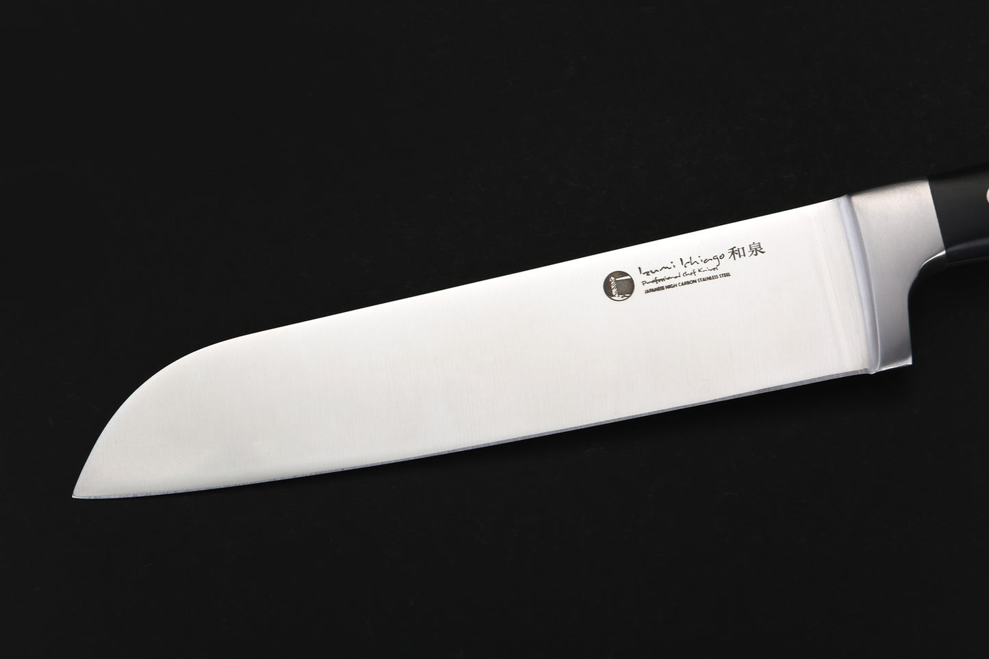 IZUMI ICHIAGO Santokumesser aus Japanese High Carbon Stainless Steel